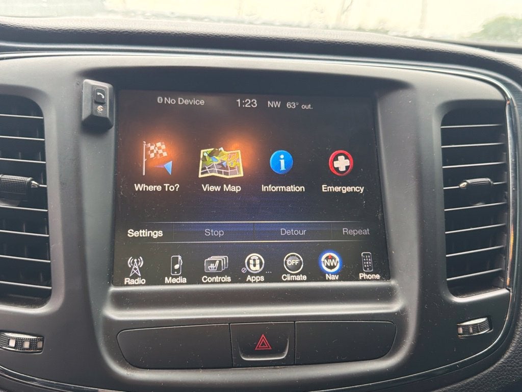 2015 Chrysler 200 S
