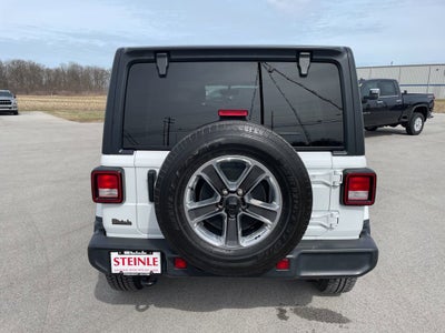 2022 Jeep Wrangler Unlimited Sahara