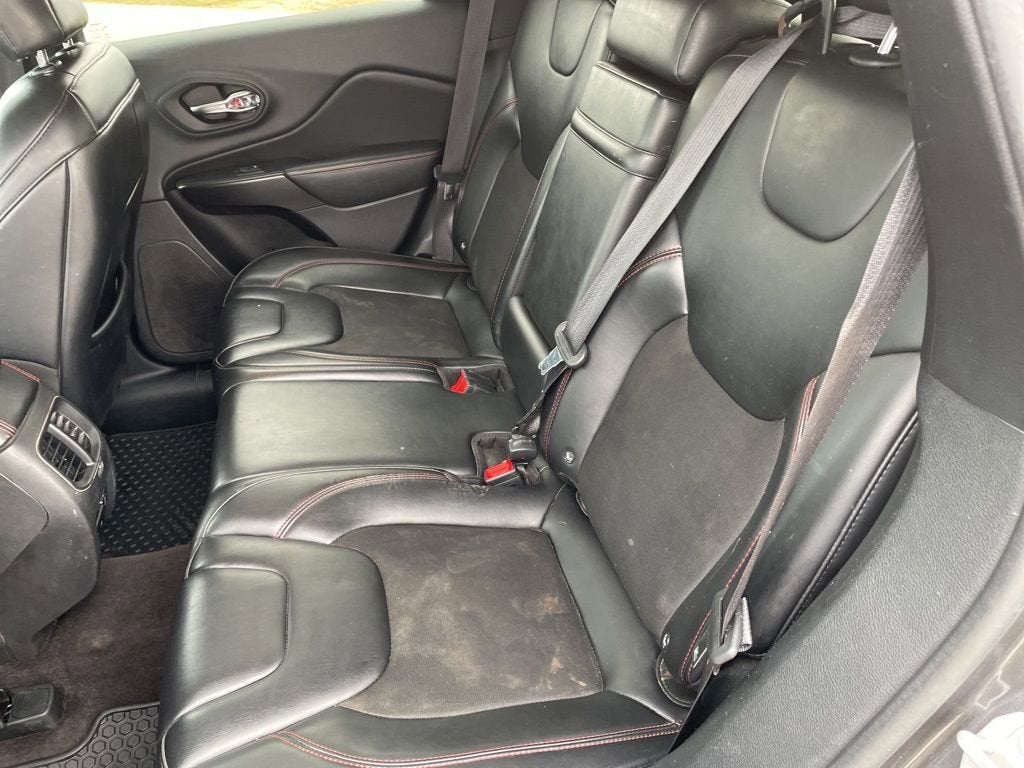 2019 Jeep Cherokee Trailhawk