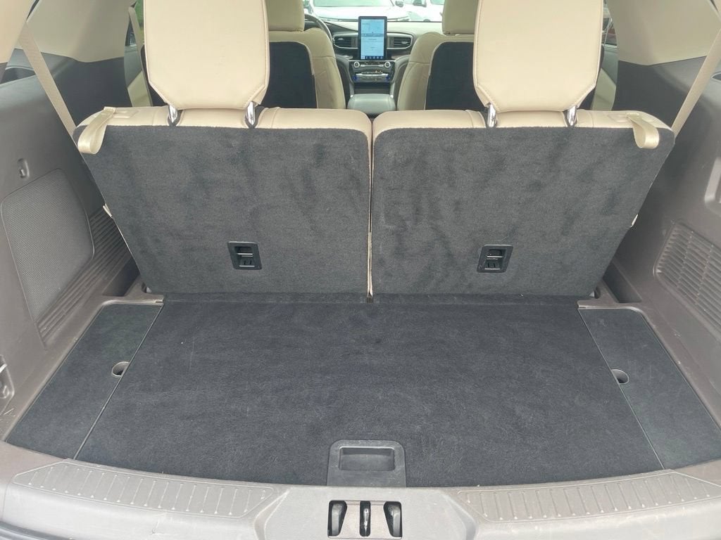 2023 Ford Explorer Platinum