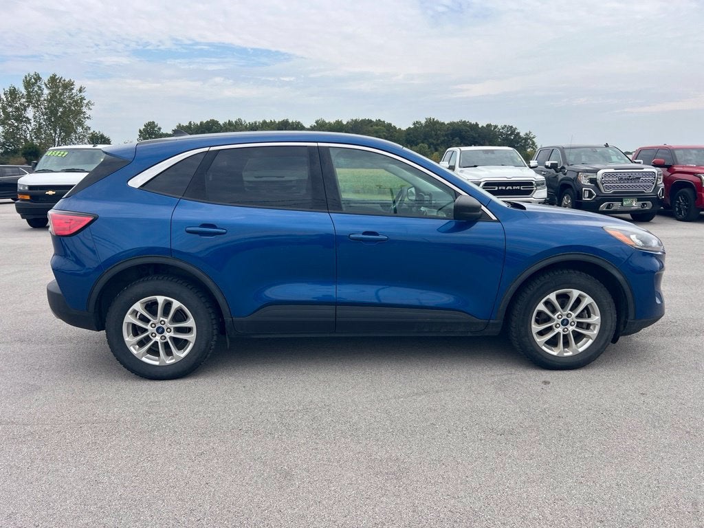 2022 Ford Escape SE Hybrid