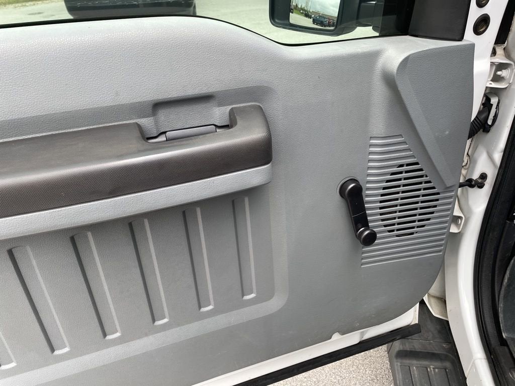 2013 Ford Super Duty F-350 SRW Platinum