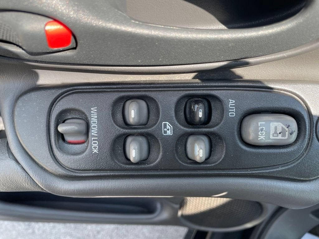 2004 Pontiac Grand Am GT