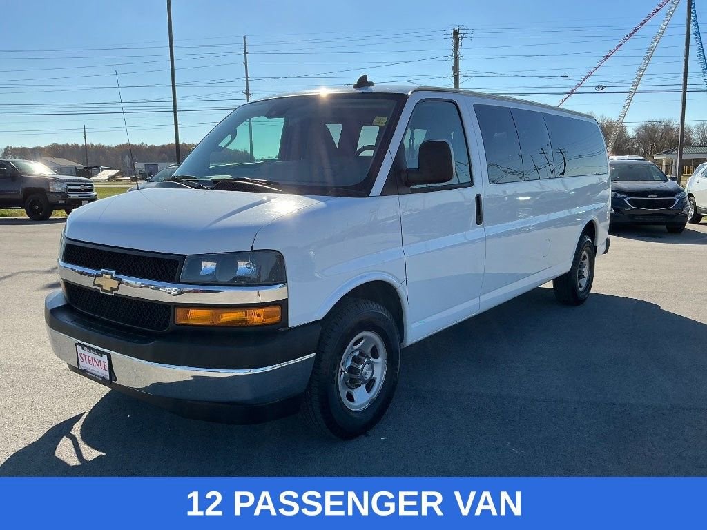2019 Chevrolet Express Passenger 3500 LT