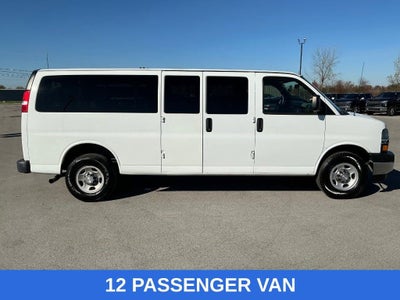 2019 Chevrolet Express Passenger 3500 LT