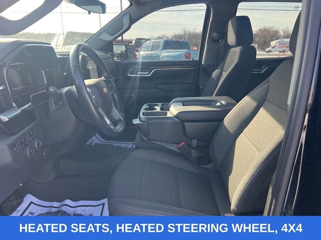 2022 Chevrolet Silverado 1500 LT (2FL)