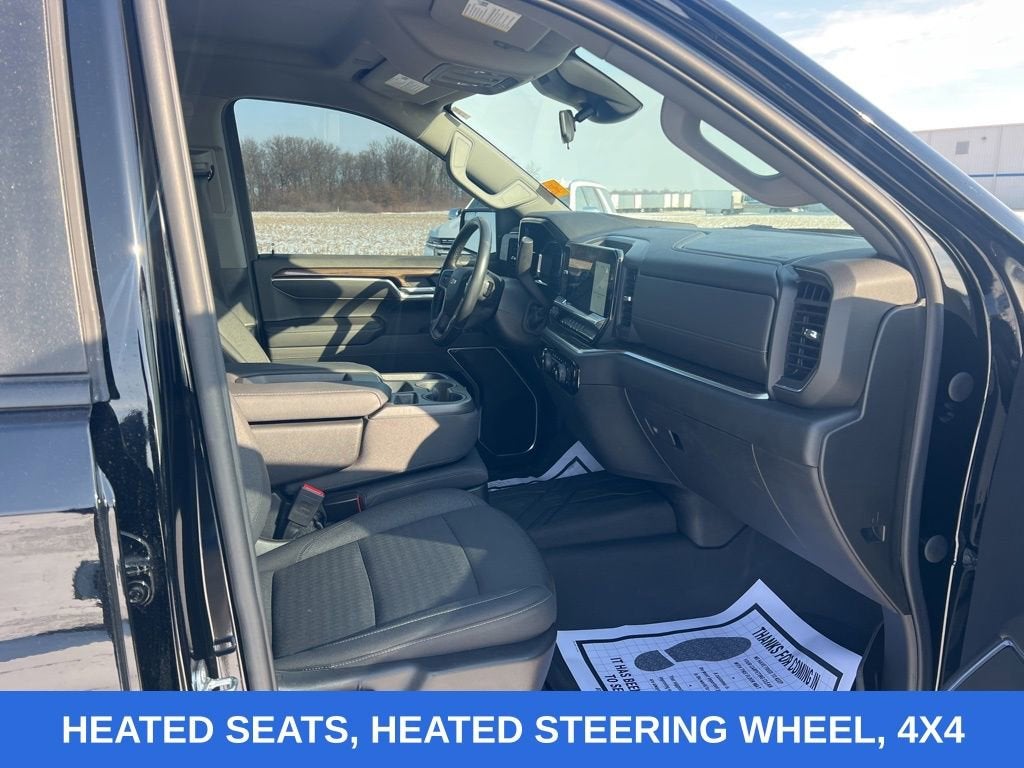 2022 Chevrolet Silverado 1500 LT (2FL)