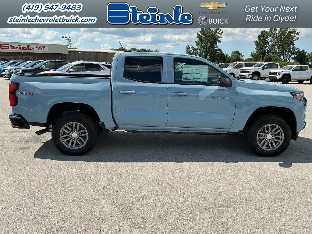 2025 Chevrolet Colorado WT/LT
