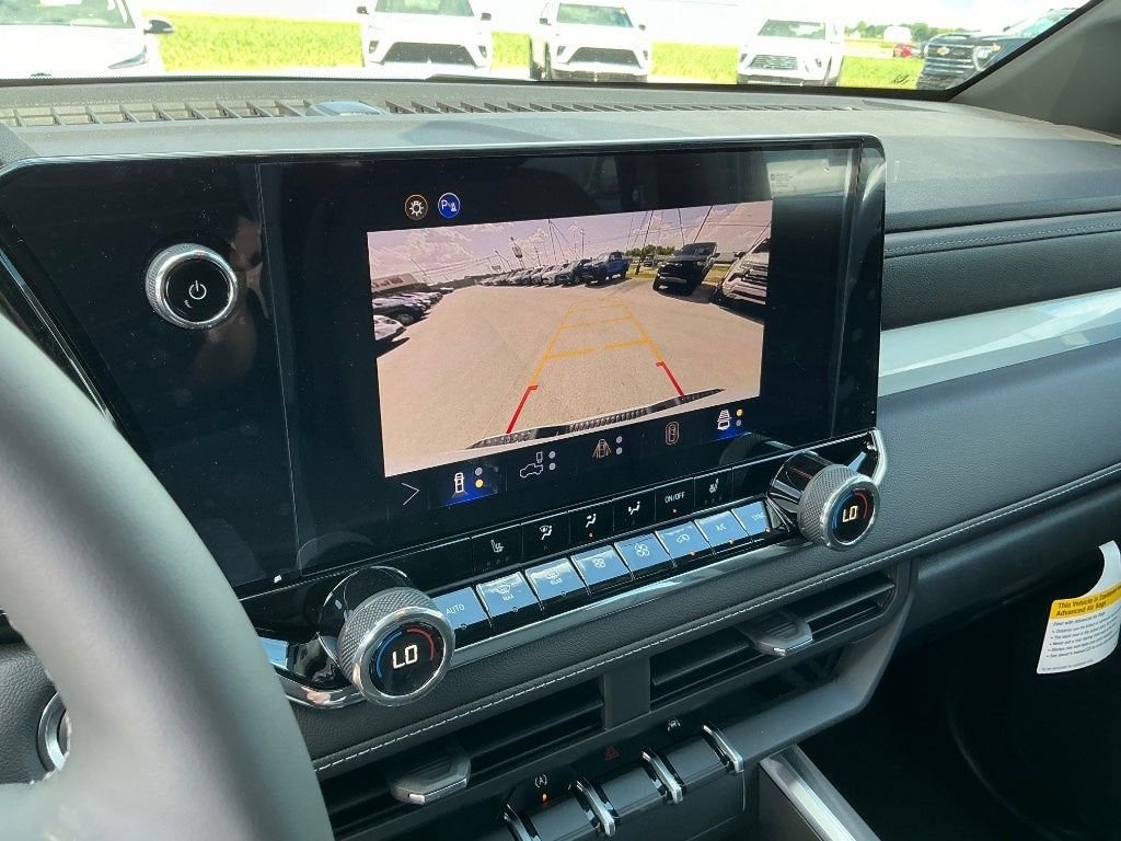 2025 Chevrolet Colorado WT/LT