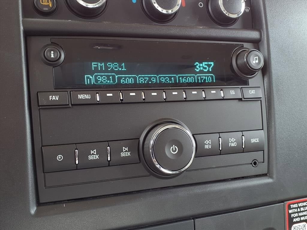 2025 Chevrolet Express Cargo 3500 WT