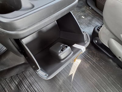 2025 Chevrolet Express Cargo 3500 WT