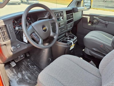 2025 Chevrolet Express Cargo 3500 WT