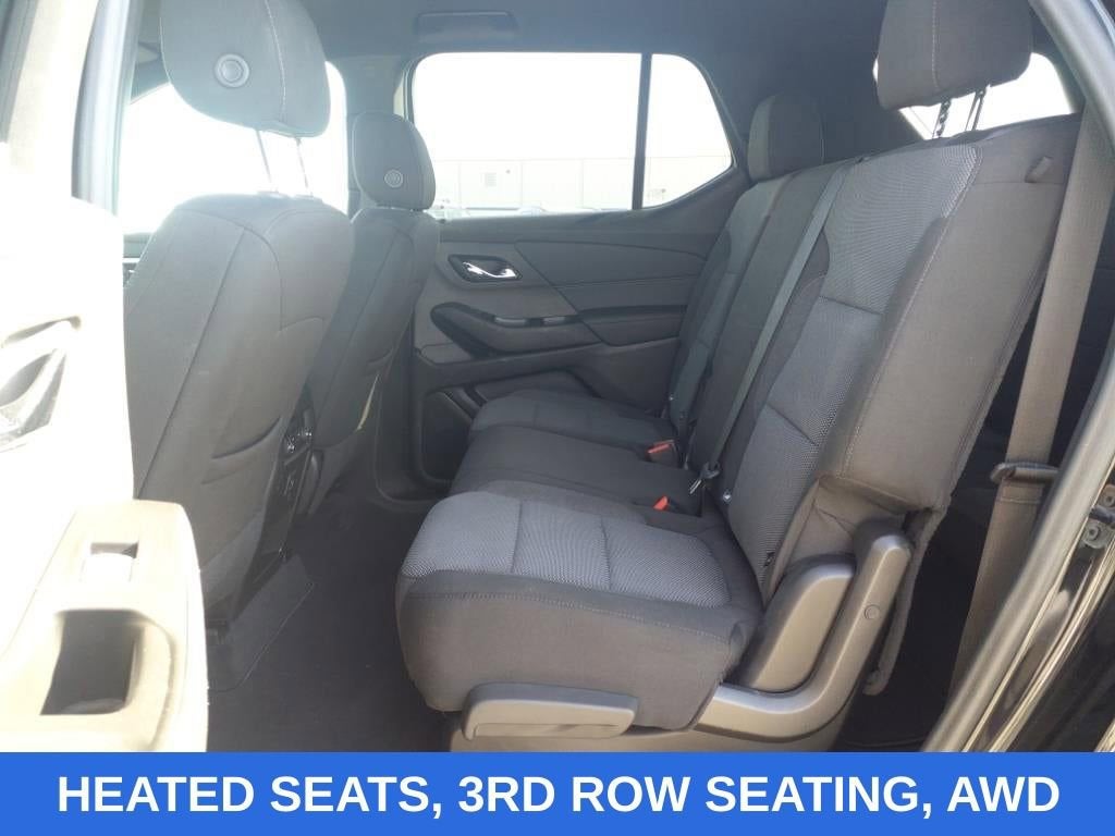 2022 Chevrolet Traverse LT Cloth