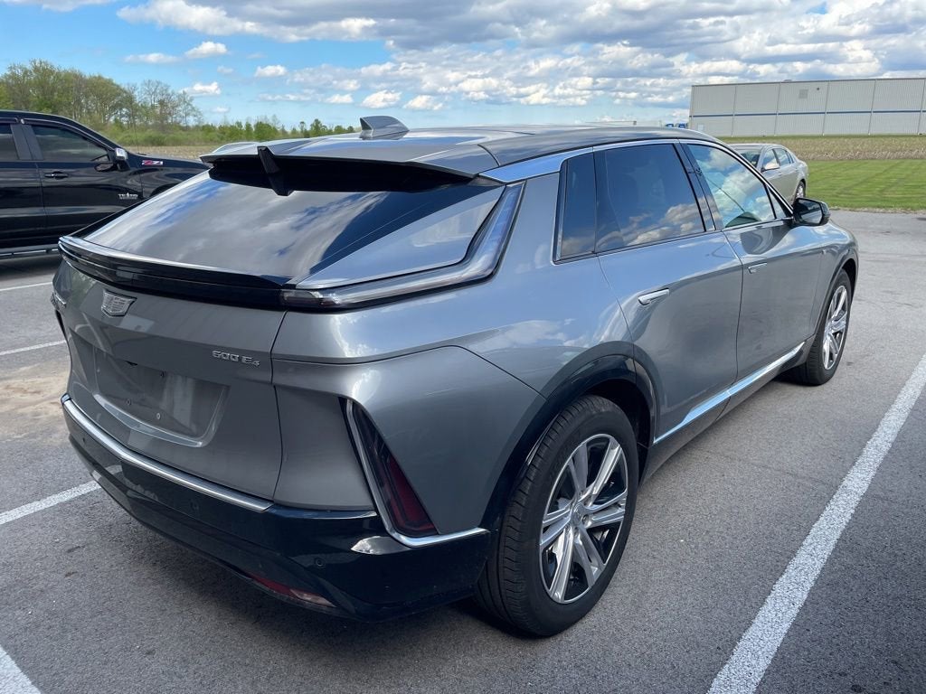 2024 Cadillac LYRIQ Tech