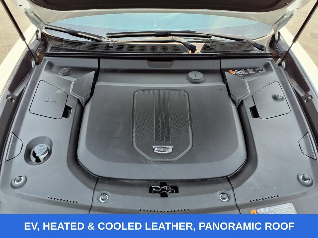 2024 Cadillac LYRIQ Sport 1