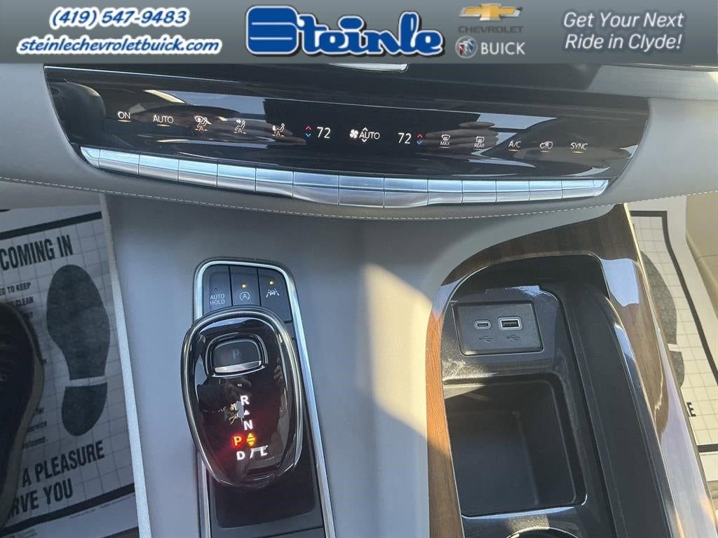 2024 Cadillac Escalade Premium Luxury Platinum