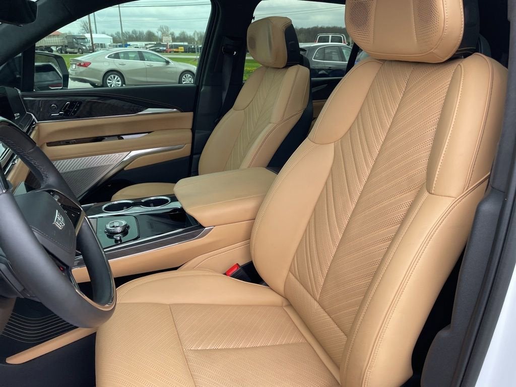 2025 Cadillac ESCALADE IQ Sport 2