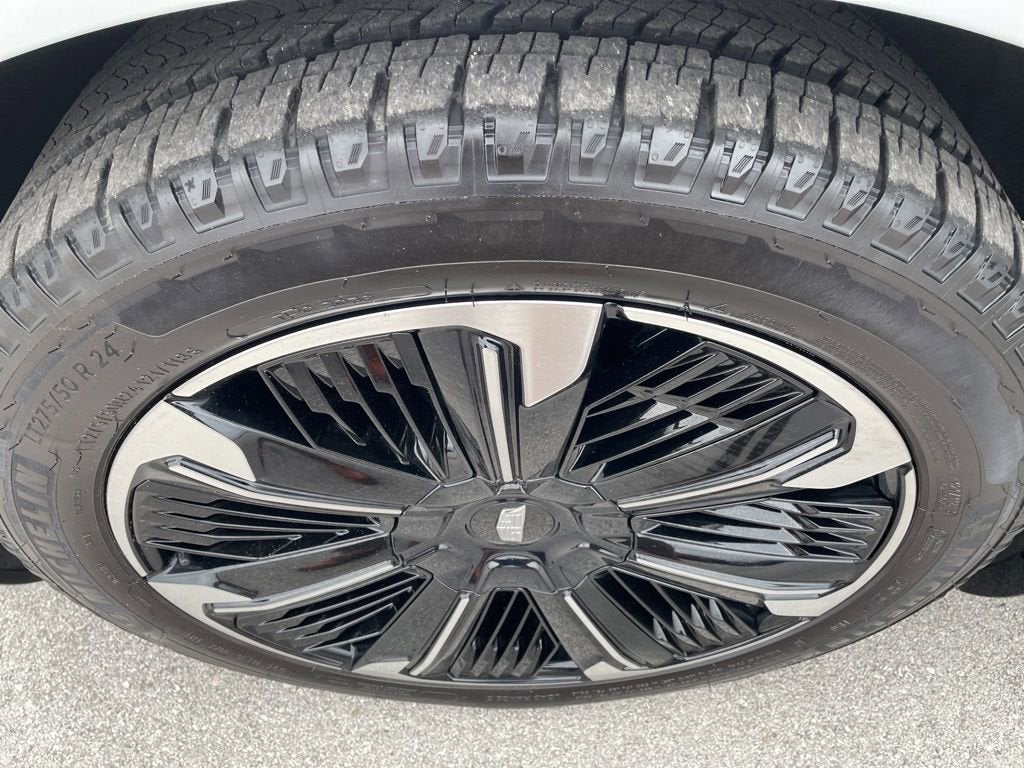 2025 Cadillac ESCALADE IQ Sport 2