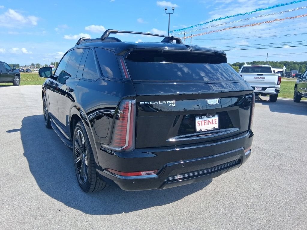 2025 Cadillac ESCALADE IQ Sport 2