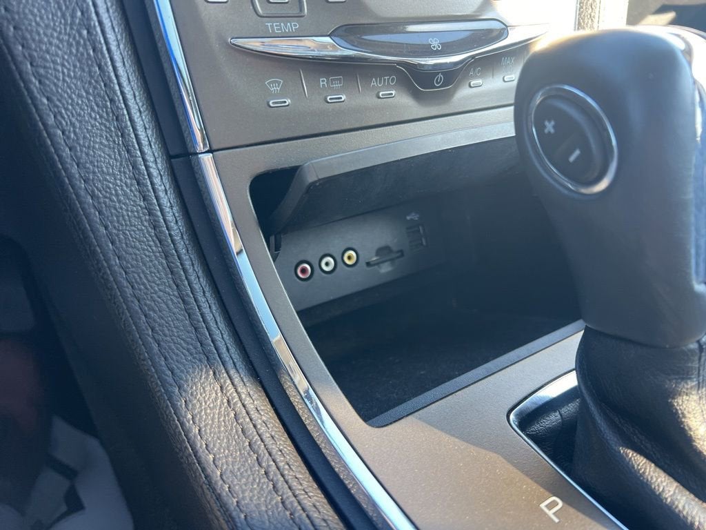 2011 Lincoln MKX Base