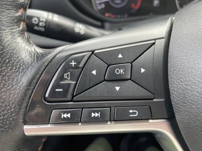 2020 Nissan Versa SR