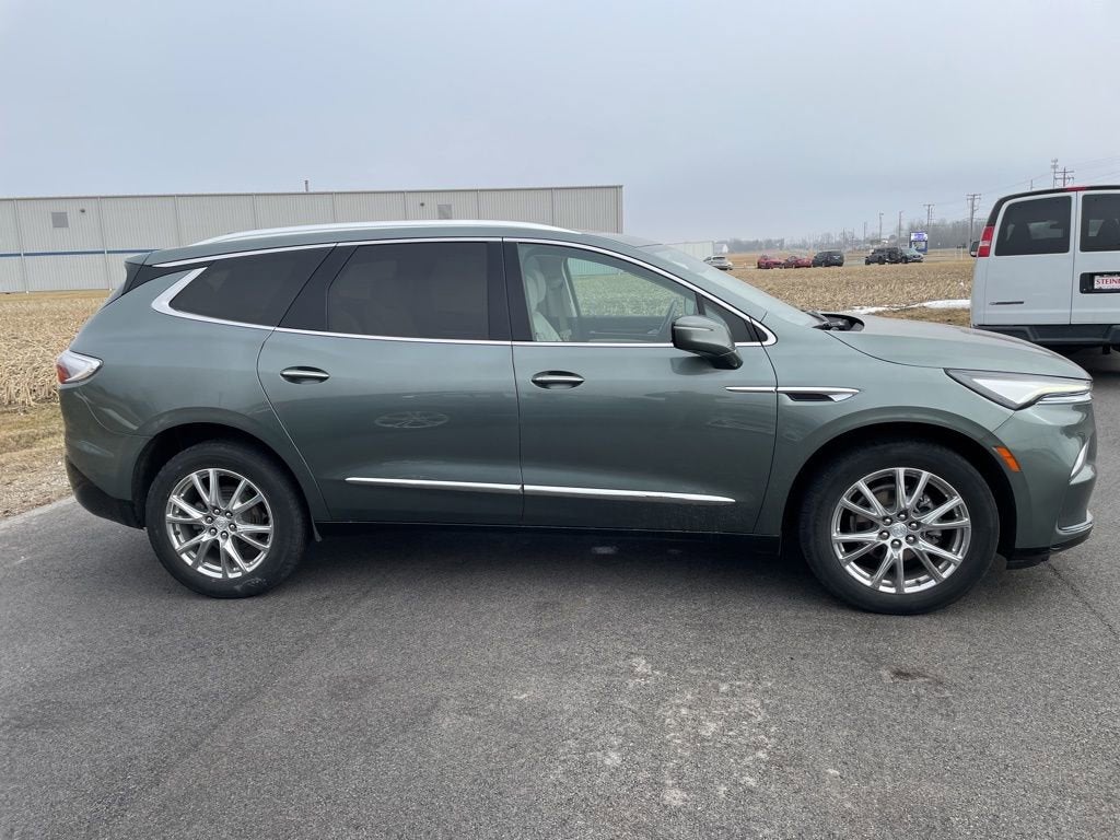 2022 Buick Enclave Premium