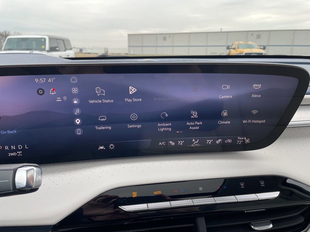 2025 Buick Enclave Avenir