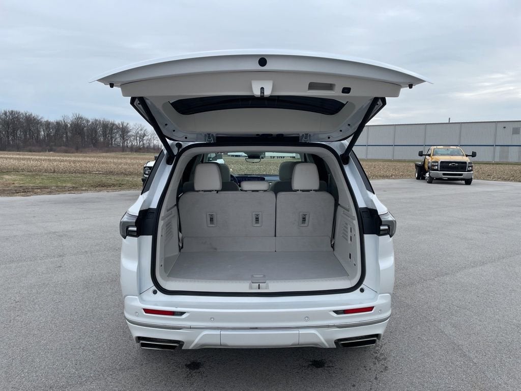 2025 Buick Enclave Avenir