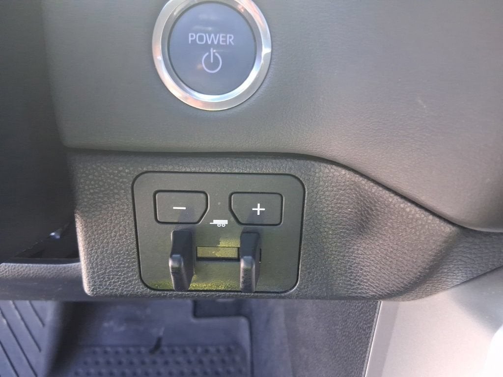 2023 Toyota Tundra 2WD Platinum Hybrid