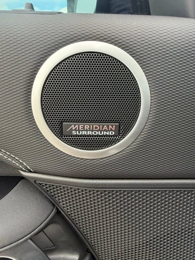 2023 Land Rover Discovery Metropolitan Edition