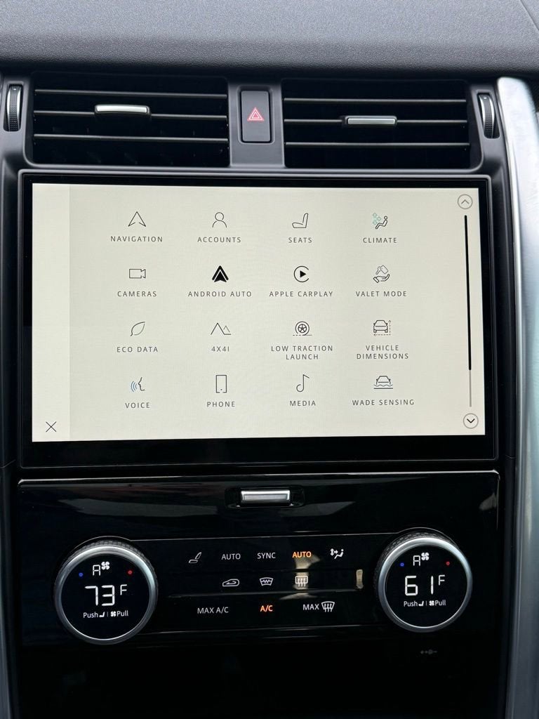 2023 Land Rover Discovery Metropolitan Edition