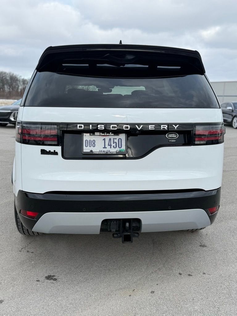 2023 Land Rover Discovery Metropolitan Edition