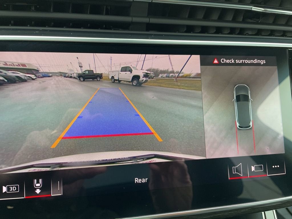 2025 Audi Q7 Premium Plus