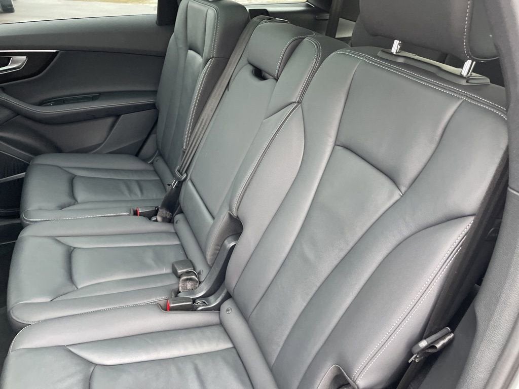 2025 Audi Q7 Premium Plus