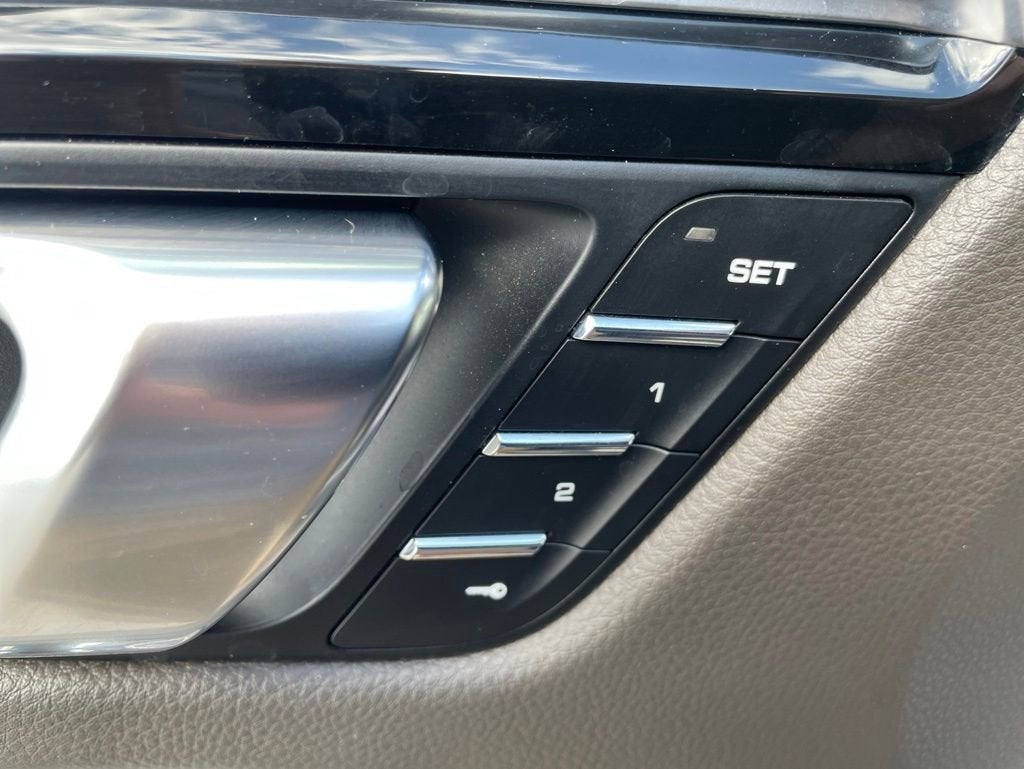 2018 Porsche Macan S